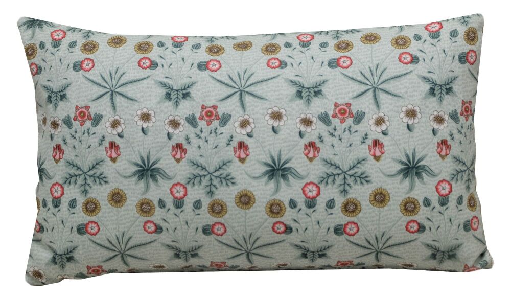 William Morris Daisy Cushion Cover (30x50cm)