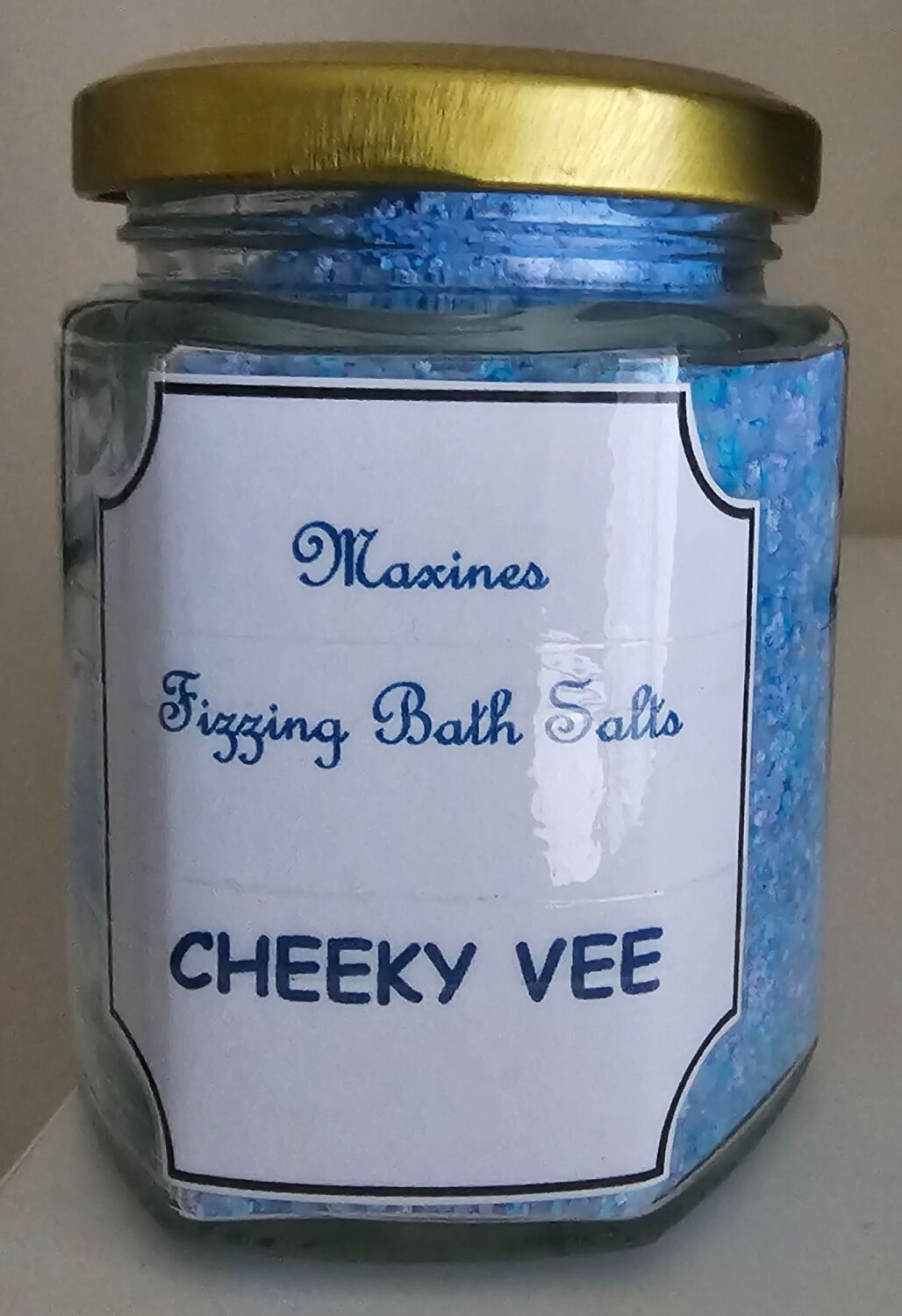 SIMILAR TO CHEEKY VEE FIZZING BATH SALTS 190g