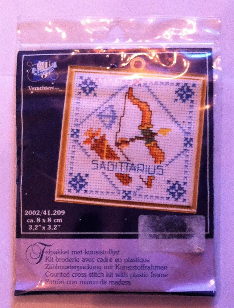 kit 1030 counted cross-stitch sagittarius with frame