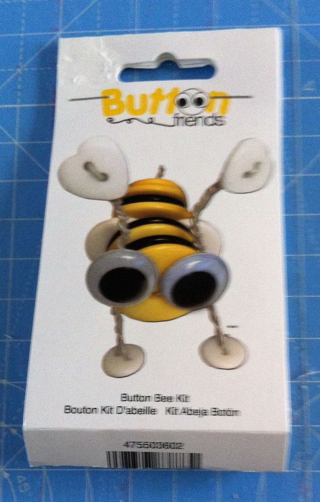 Kit 2003 Button Friends Button Bee by Button lovers