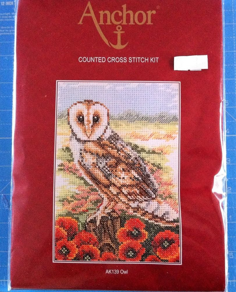 kit 1066 counted cross-stitch owl