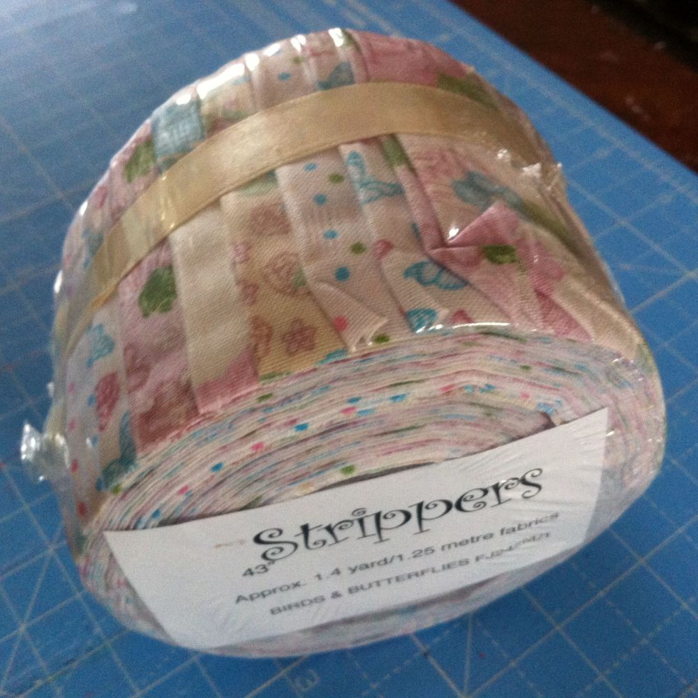 Strippers Mini Jelly roll Birds and Butterflies 1.4 yrds