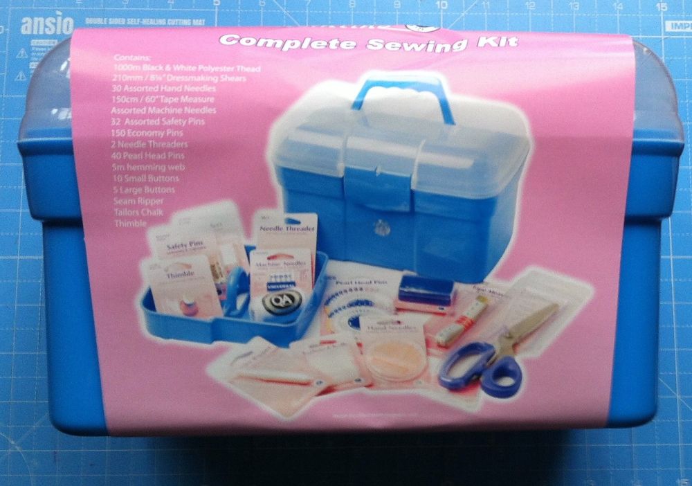 Hemline complete sewing kit 