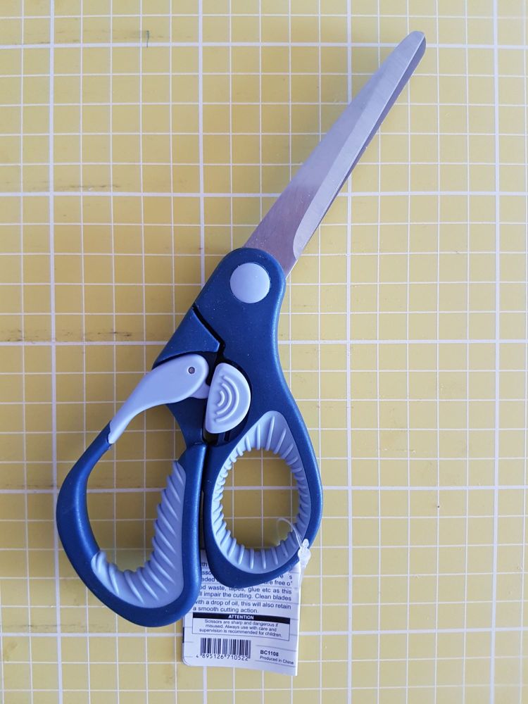 Scissors 210mm (8 1/4") scissors made safe blue