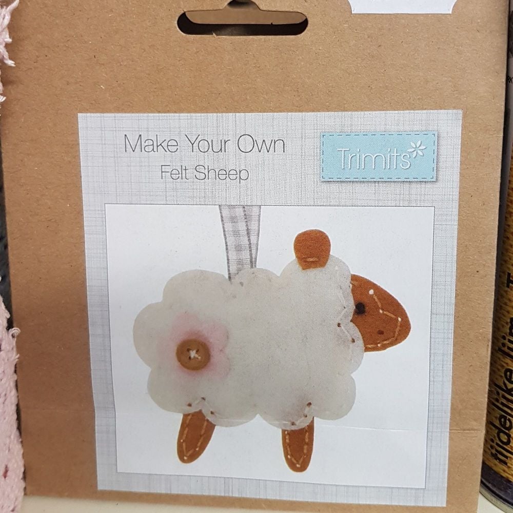 Felt kit make your own Sheep GCK033 by Trimits