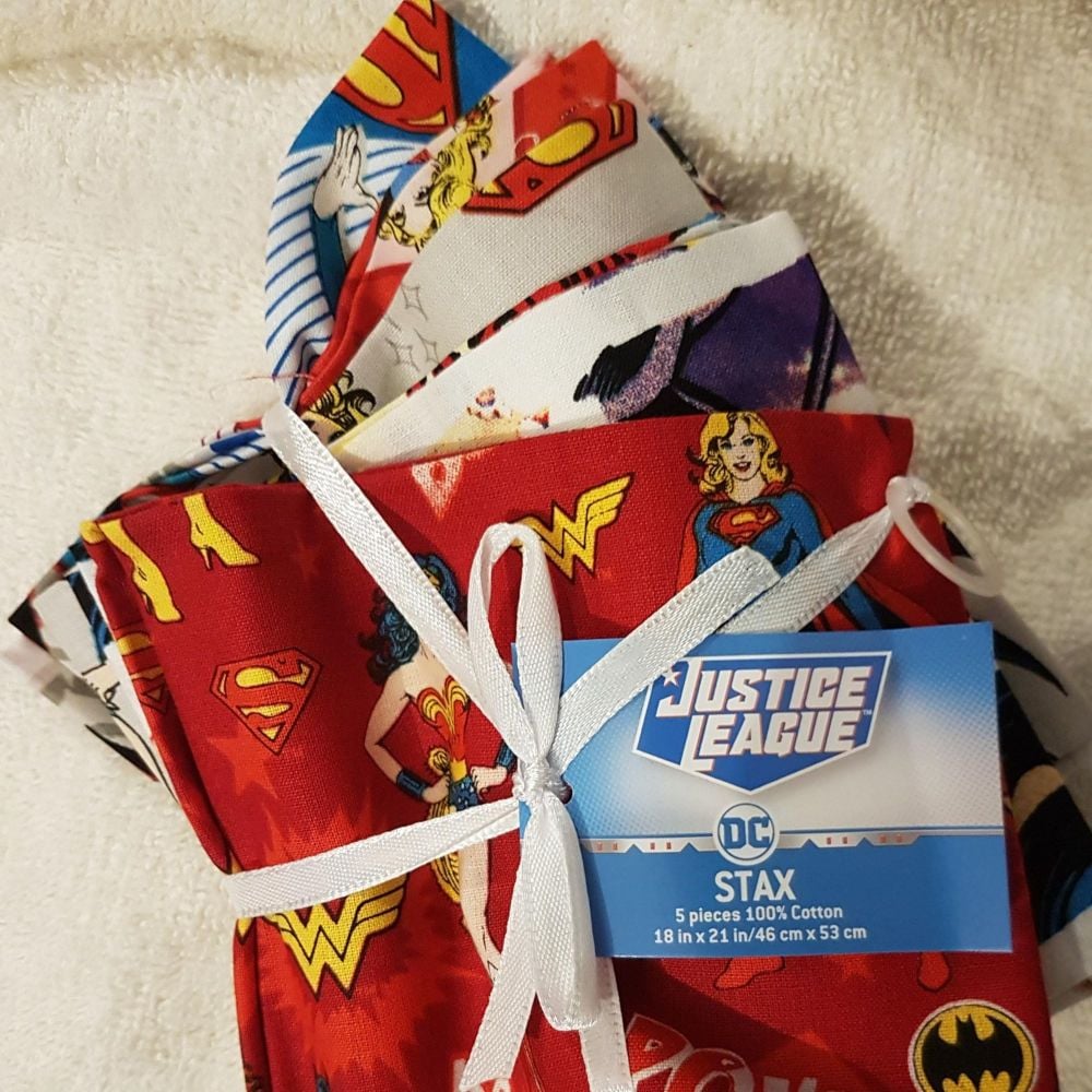Justice league DC heroines STAX fat quarter pack