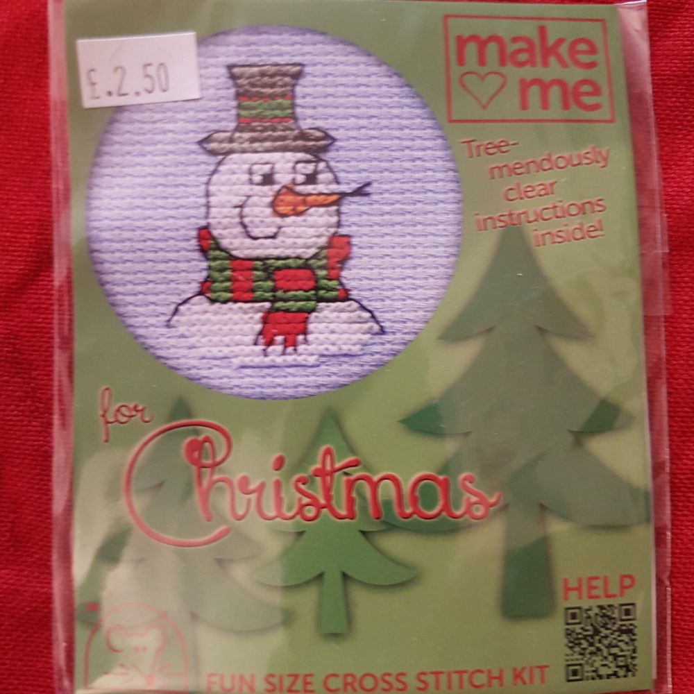 Mouseloft make-me cross stitch Snowman