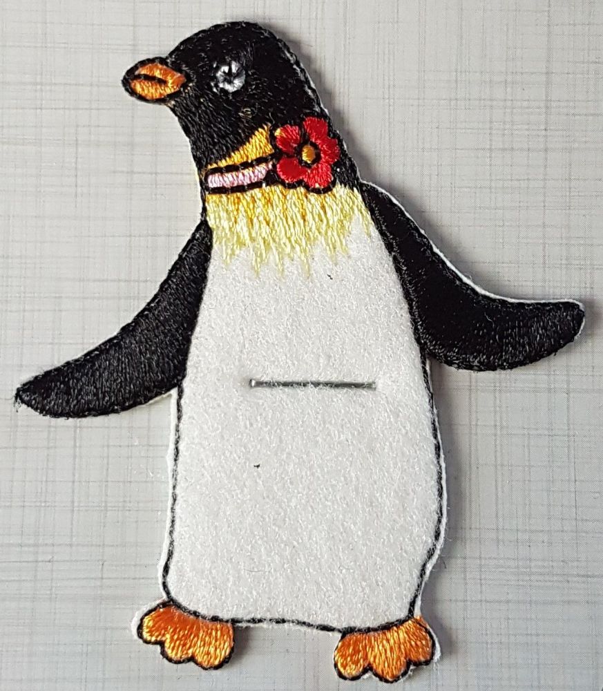 Trimits iron on or sew on motif Penguin