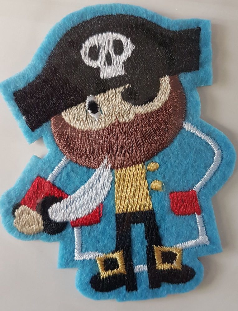 Groves stick on or sew on motif pirate