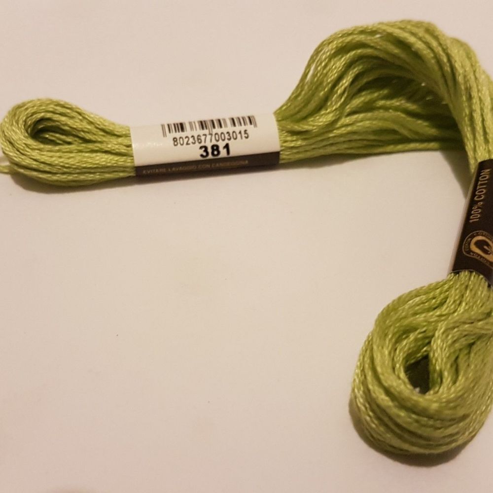 Mouline embroidery yarn ISPE 381