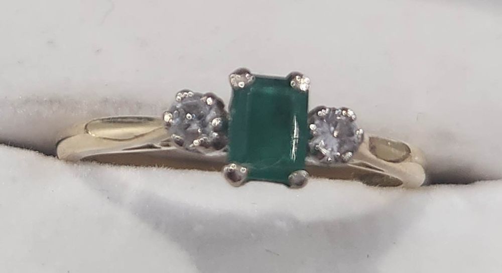 18ct Yellow Gold Emerald and Diamond Ring