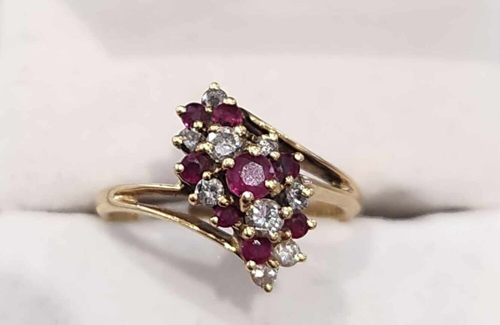 18ct Yellow Gold Ruby and Diamonds Ring