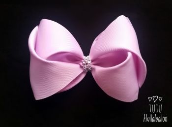 Plain Lilac Twisted Tux Bow