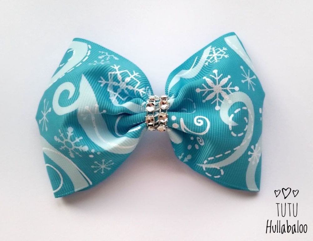 Snowflake Swirls Turquoise/White Tux Bow