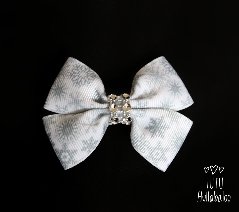 Snowflake Double Tux Bow White/Grey
