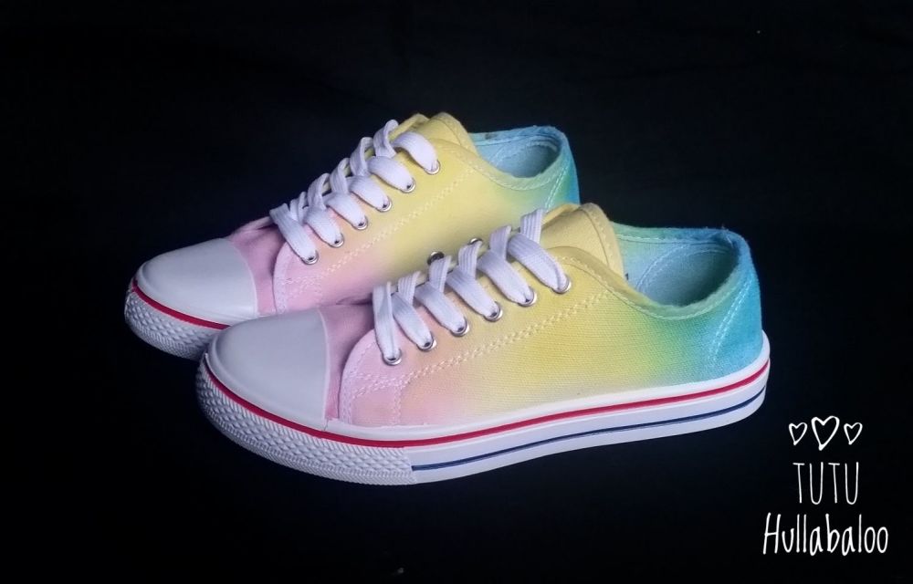 Pink/Yellow/Blue Lowtops - Size 4 - Ready to post