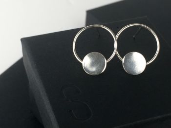 Stud Earrings - Circle Circle