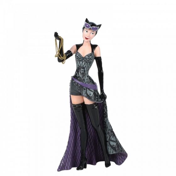 Pre-Order Catwoman Figurine 6006320