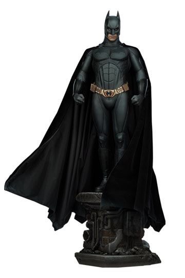 Batman Begins Premium Format Statue Batman 65 cm  SS300763