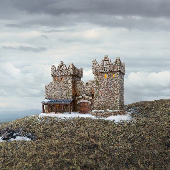 Winterfell Castle - Game of Thrones by Dept 56 6009718