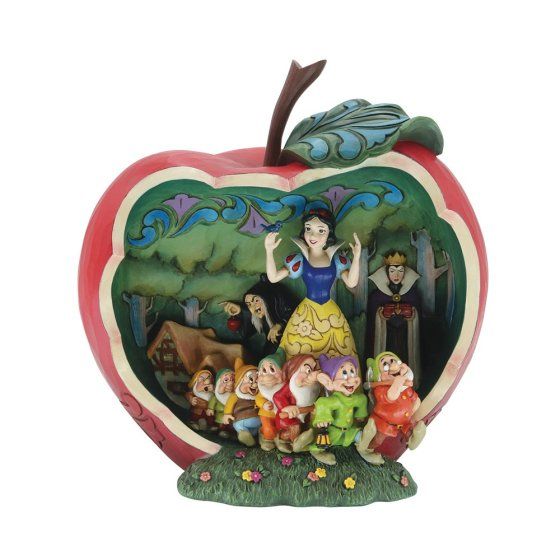 Snow White Apple Scene Masterpiece Figurine 6010881