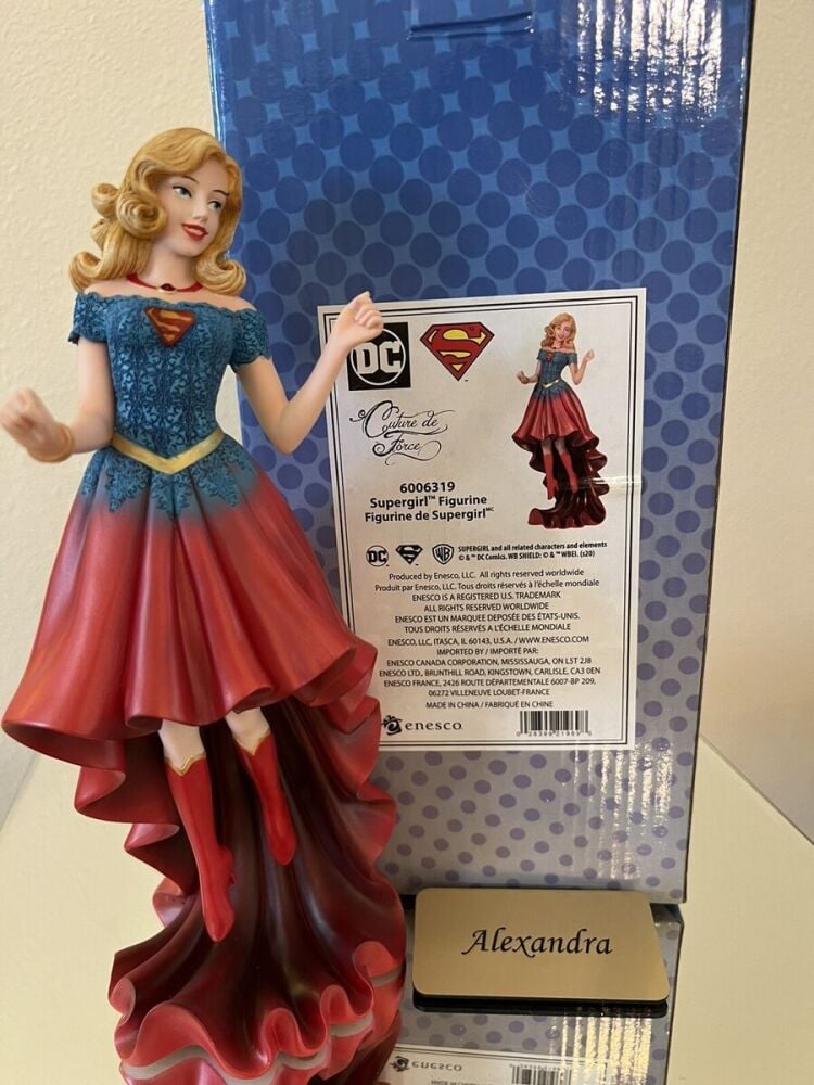 Supergirl Figurine