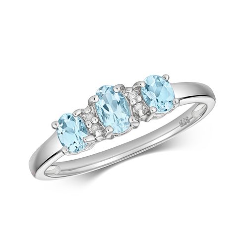 9CT DIAMOND & AQUAMARINE RING