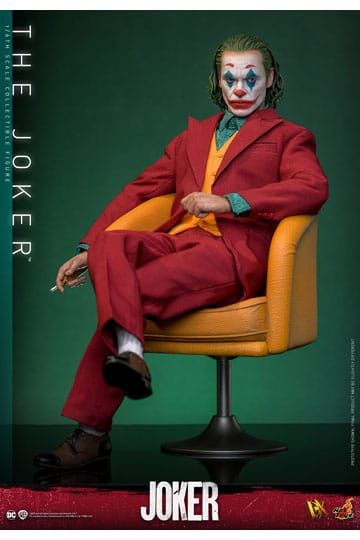 Joker Movie Masterpiece Action Figure 1/6 The Joker 30 cm