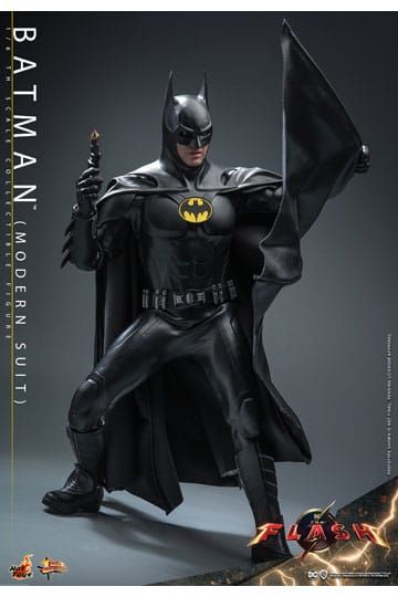 The Flash Movie Masterpiece Action Figure 1/6 Batman (Modern Suit) 30 cm