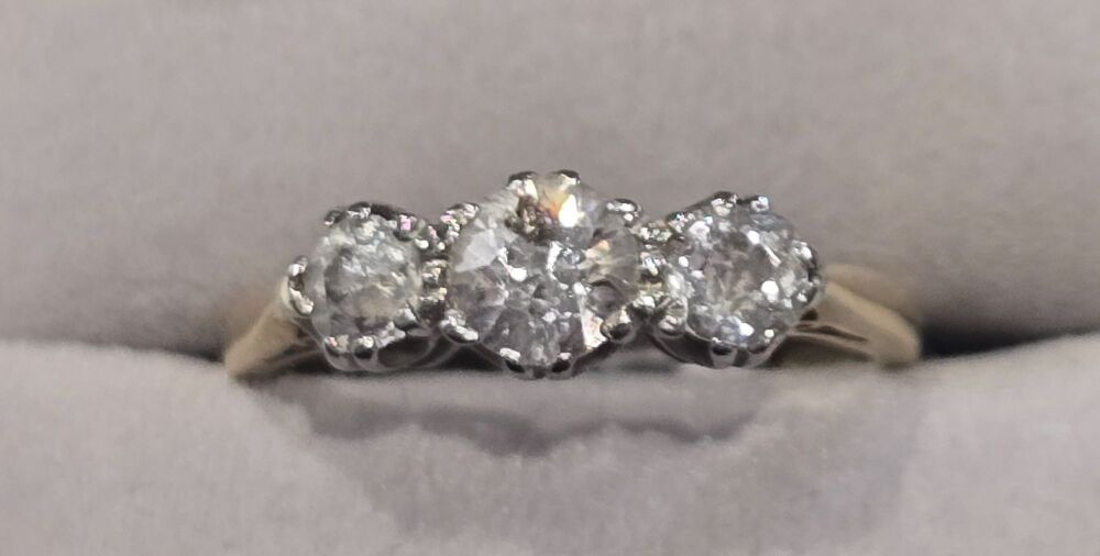 18ct Diamond 1.0ct Ring