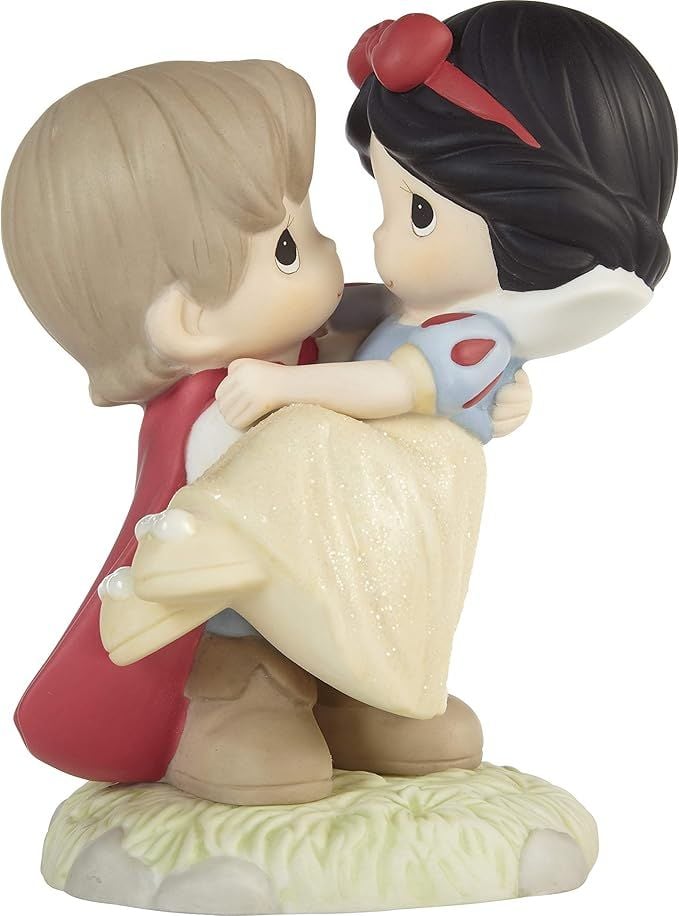 Precious Moments Disney Snow White They Lived Happily Ever After Bisque Porcelain Figurine