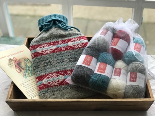 Locket’s Fair Isle Hottie kit 1 - Scandi