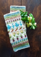 Locket's Gardening Wristies