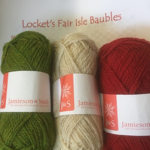 Locket’s Fair Isle Bauble Kit 4 - green, red and oatmeal