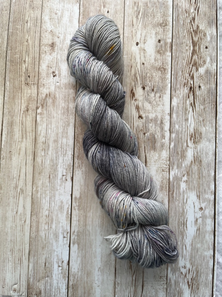 4ply 75% Blue Faced Leicester / 25% Nylon - Grey Speckles