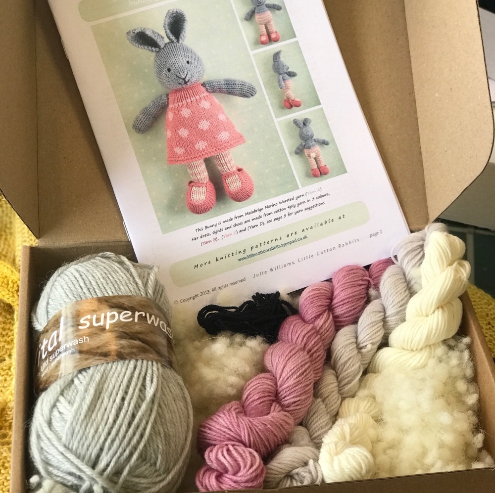 **PRE-ORDER**New Bunny in a Dress Kit - pale grey - Superwash 100% wool