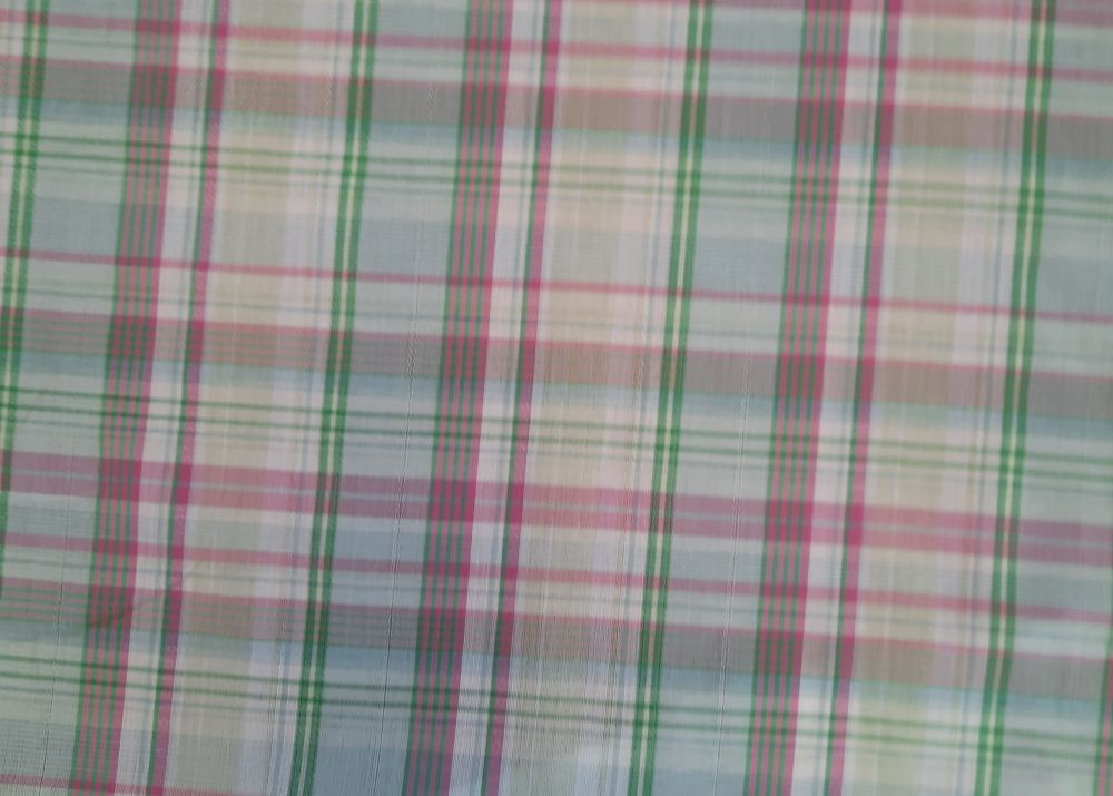  Fine cotton, pink  and green check CO1243