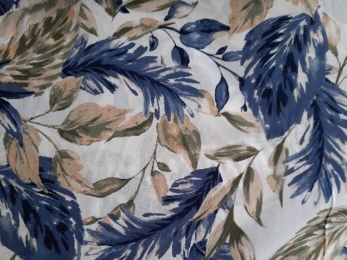 Blue leaves on ecru background, 140 cm, 120g,  VC0007