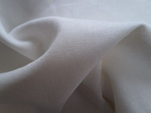 Linen Mix Off white/Ivory , 140cm. LN0022