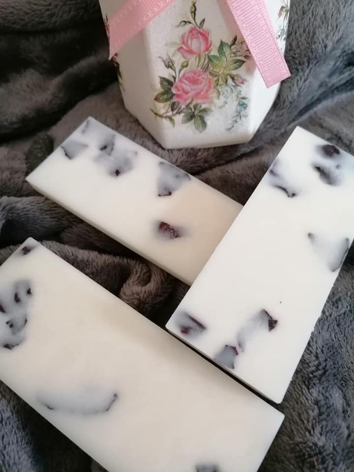 Damson Plum Rose Patchouli wax melt