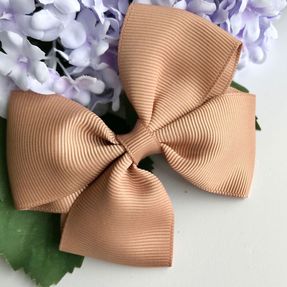 3.5 inch Tux Bow - Natural - Alligator clip or bobble