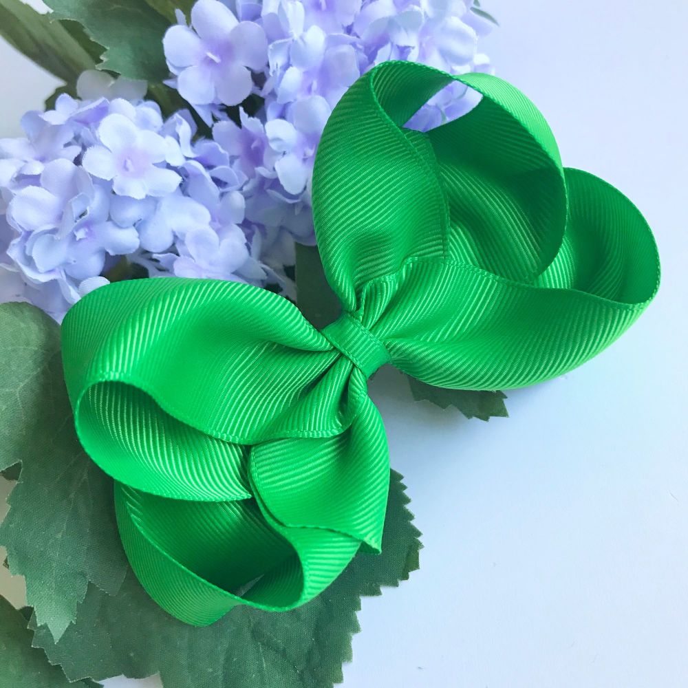 4 inch Bowtique Bow - Classical green - Alligator clip or bobble