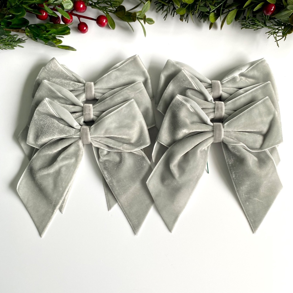 5.5 inch Light Grey velvet Christmas tree bows