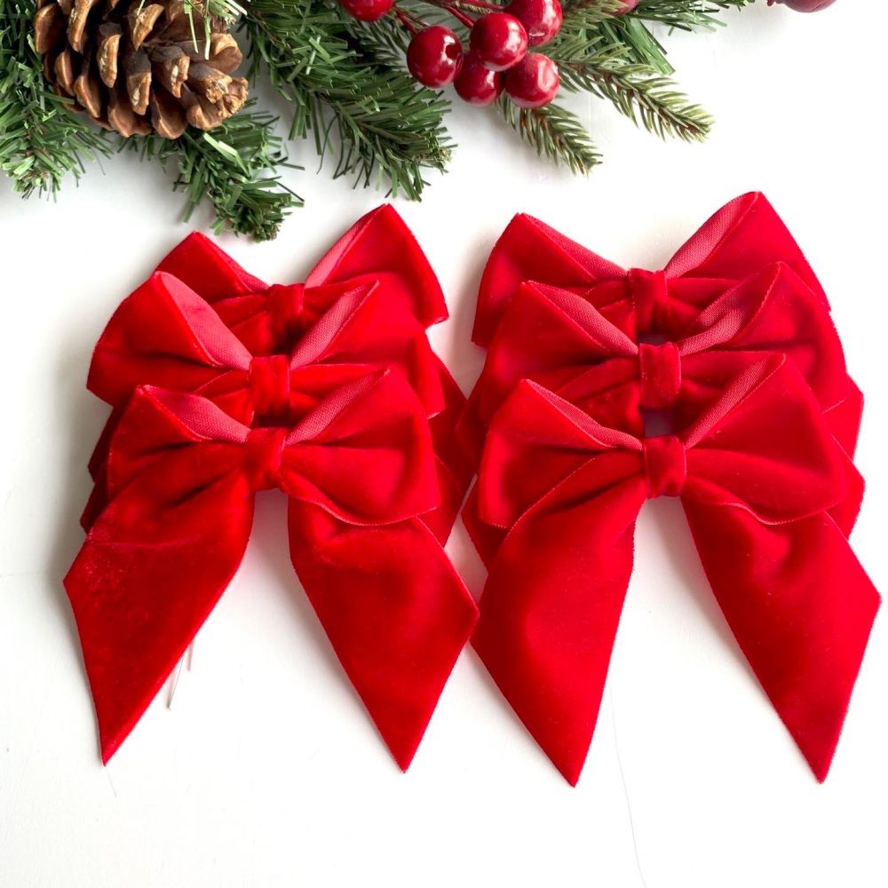 4 inch Red velvet Christmas tree bows