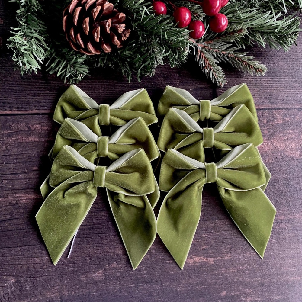 4 inch Olive Green velvet Christmas tree bows