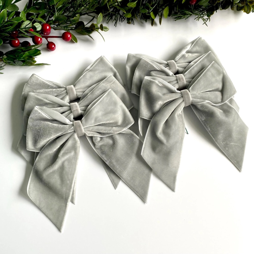 4 inch Light Grey velvet Christmas tree bows