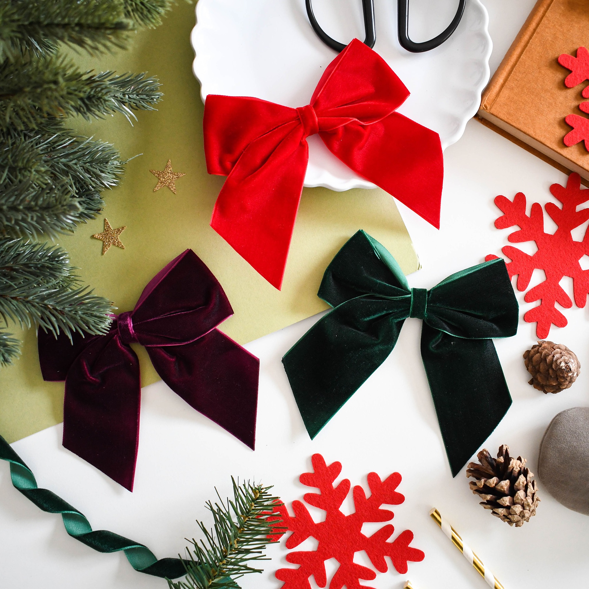Velvet Christmas tree bows