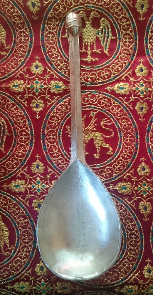 Spectacle Helm Spoon