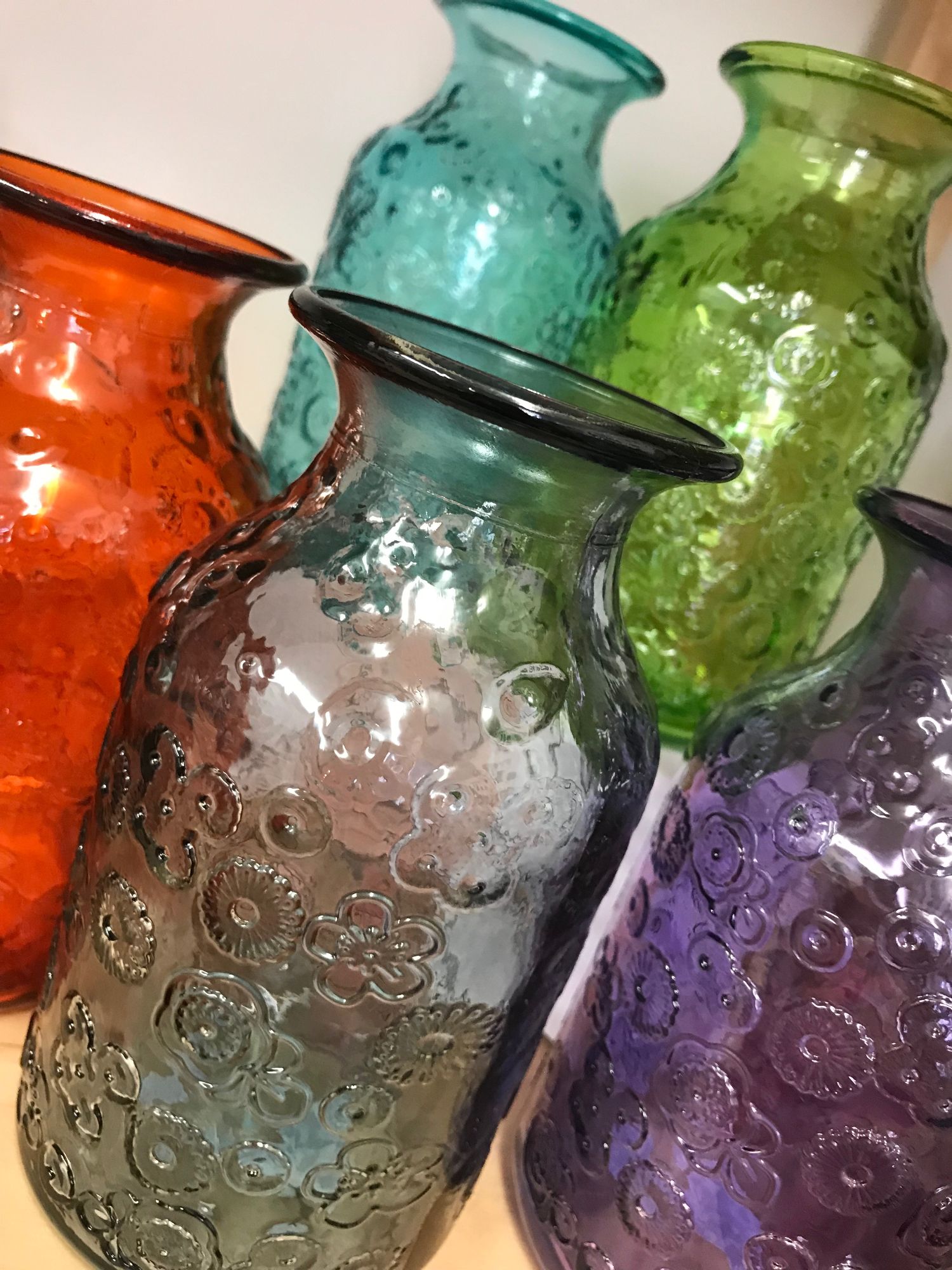 Jarapa - beautiful recycled glass vases