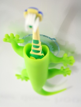 J-me Larry Toothbrush Holder - Green